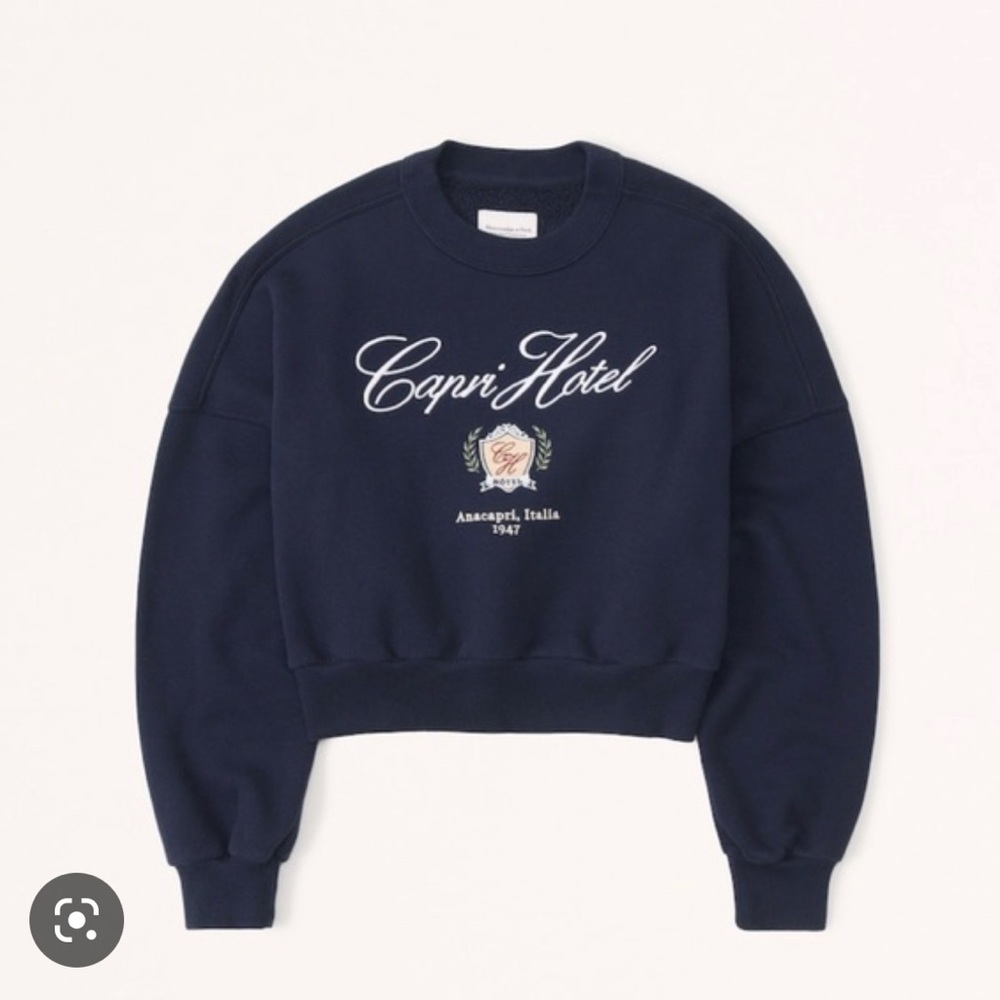 Not for sale!! Looking for this sweatshirt in XS, S or M